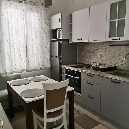 кристина Апартамент Черноморец